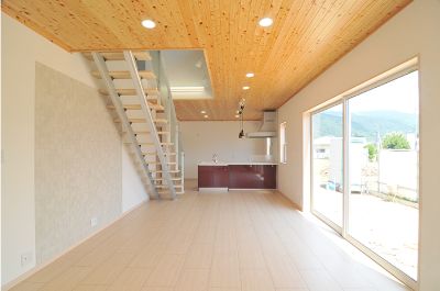 フジ・マックス公式サイト